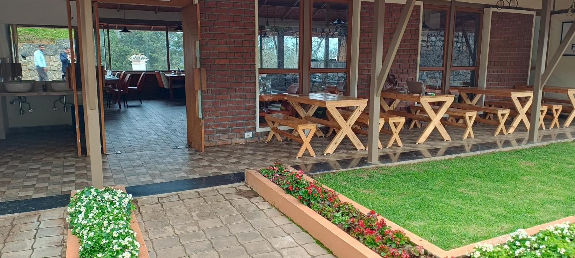 Yantra Resort By Spree Ooty Buitenkant foto