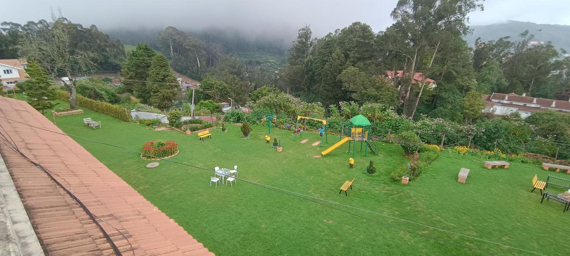 Yantra Resort By Spree Ooty Buitenkant foto
